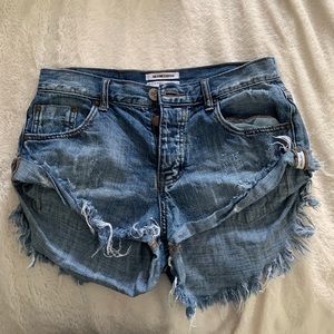 One teaspoon jean shorts size 26